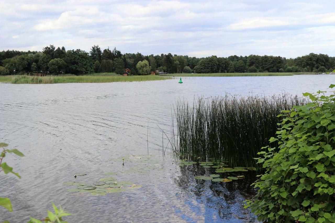 Fahrradpension Am Weg Nach Kopenhagen Fürstenberg-Havel المظهر الخارجي الصورة